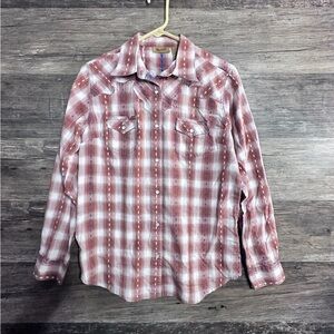 Wrangler Red and White Plaid Button-Down Shirt‎